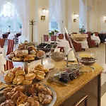 Ξενοδοχείο Bristol Palace 4*