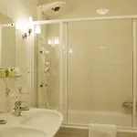 Ξενοδοχείο Bristol Palace 4*
