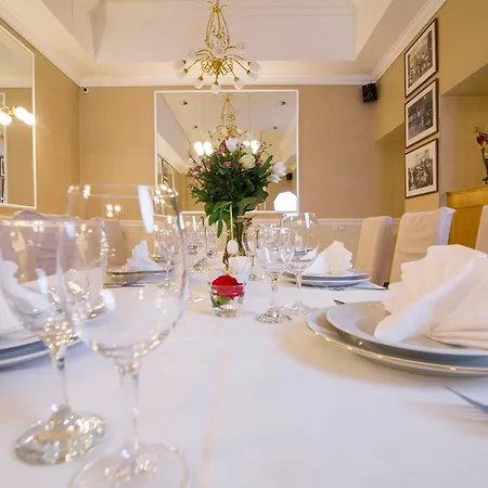 Hotel Bristol Palace