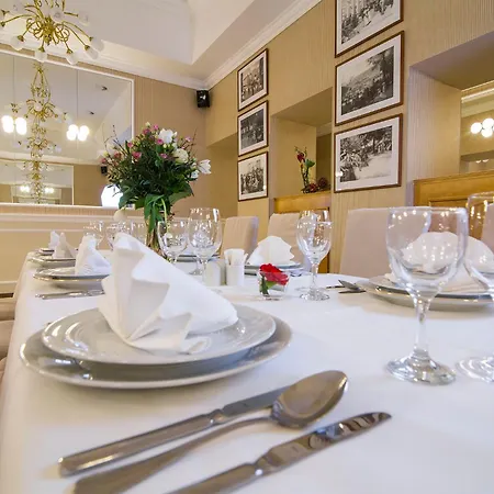 Bristol Palace Hotel 4*