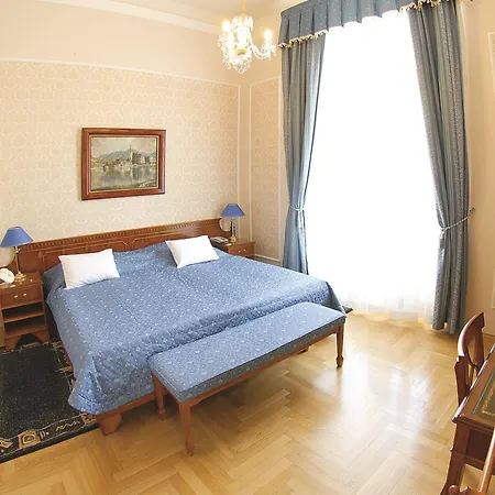 布里斯托宫酒店 卡罗维发利