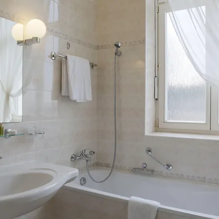 Szálloda Bristol Palace 4*