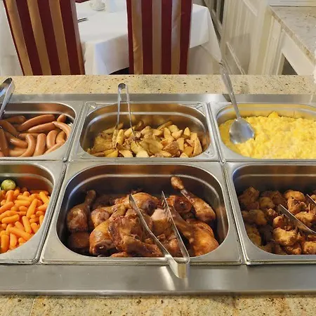 布里斯托宫酒店 酒店 4*