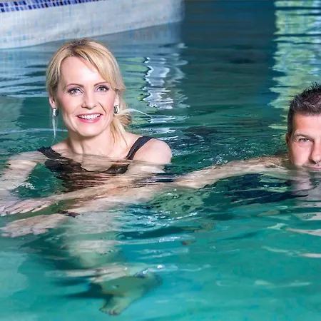 布里斯托宫酒店 4*